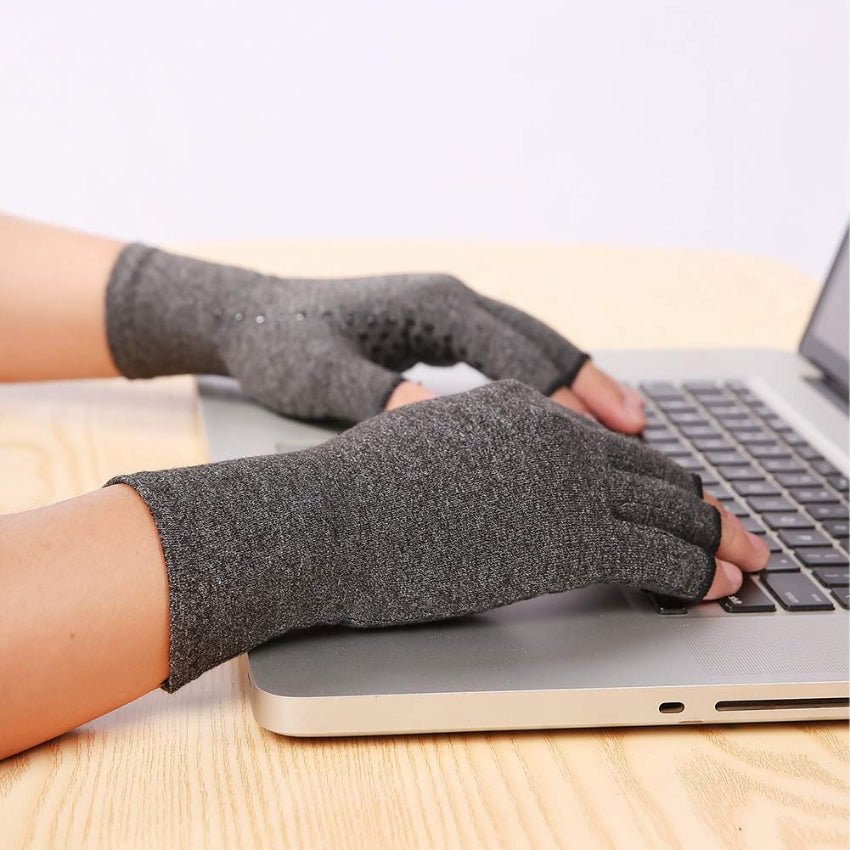 refresh - compression gloves